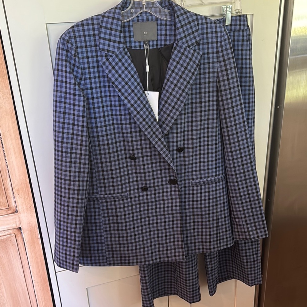 ICHI Blazer and Wide Leg Pant Set - size EU 38